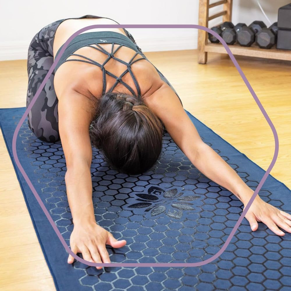 Hot Yoga Mat Towel β Non-Slip Grip for Hot Yoga, Sweat Absorbent, Honeycomb Silicone Grip, Stays Flat β Ideal for Pilates, Travel, Washable & Lightweight - Dark Blue